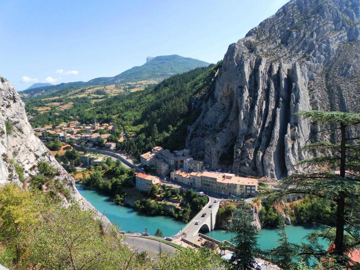 Holiday House Nearby The Lac De Castillon 카스텔란 외부 사진